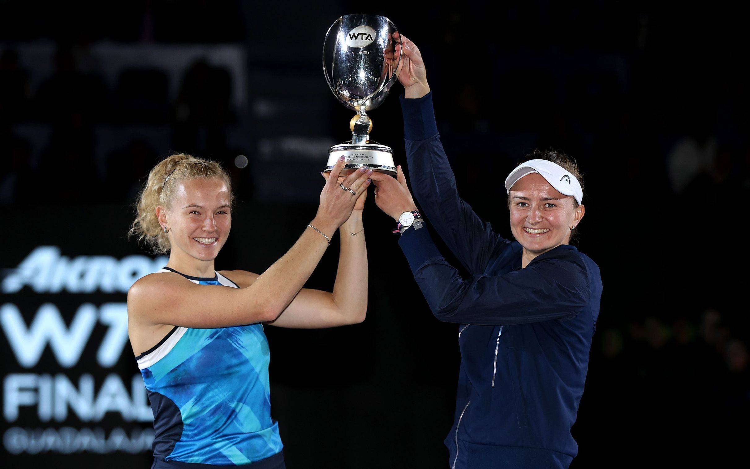 他积极参与 他积极参与